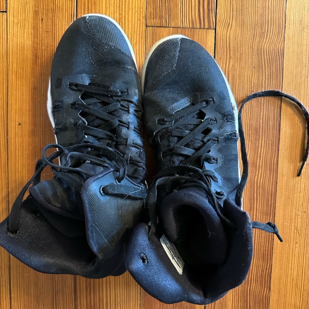 Nike Zoom Basketball Sneakers